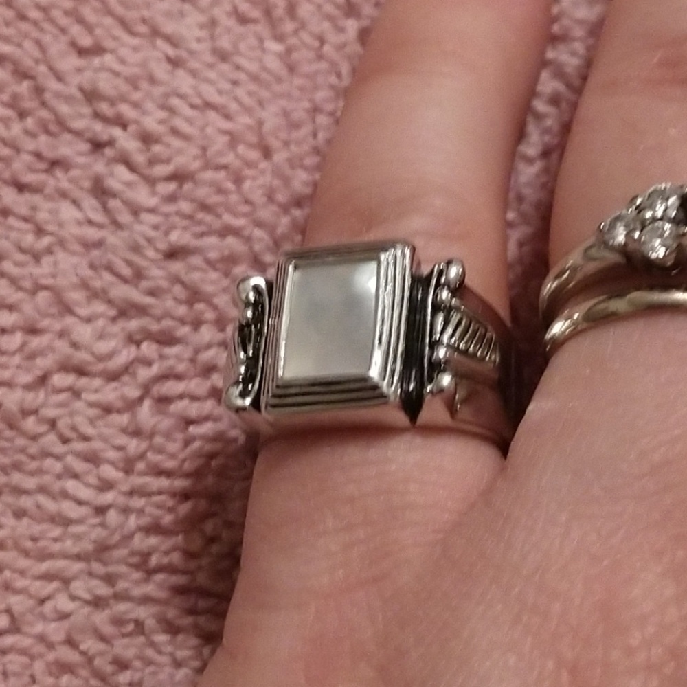 Premiere Designs ring - Picture 6 of 6